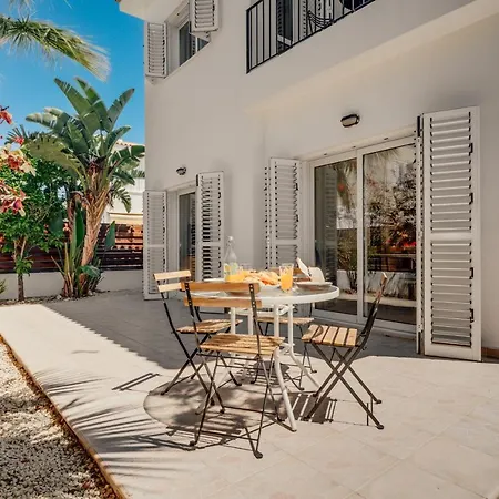 Arabella Villa *